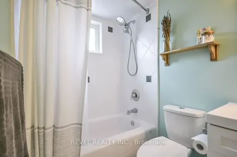 36 Athabaska Road Barrie ON L4N 8E8