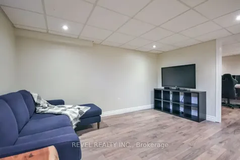 36 Athabaska Road Barrie ON L4N 8E8