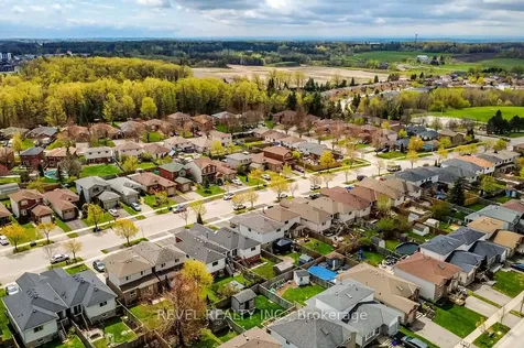 36 Athabaska Road Barrie ON L4N 8E8