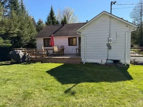 43 Winterset Avenue Tiny ON L0L 2J0