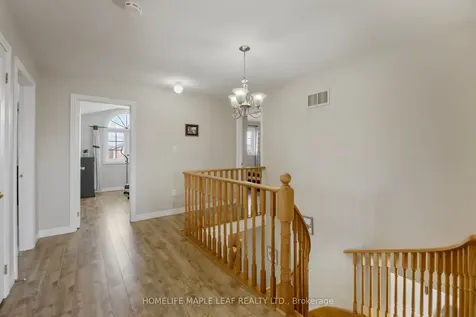 17 Irene Drive Barrie ON L4N 0Y8