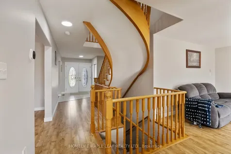17 Irene Drive Barrie ON L4N 0Y8