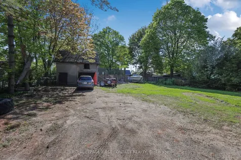 202 Bradford Street Barrie ON L4N 3B6