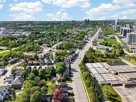 202 Bradford Street Barrie ON L4N 3B6