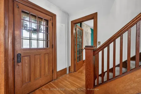 202 Bradford Street Barrie ON L4N 3B6