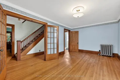 202 Bradford Street Barrie ON L4N 3B6