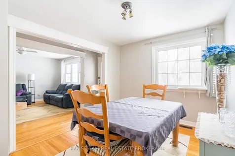18 Newton Street Barrie ON L4M 3N3