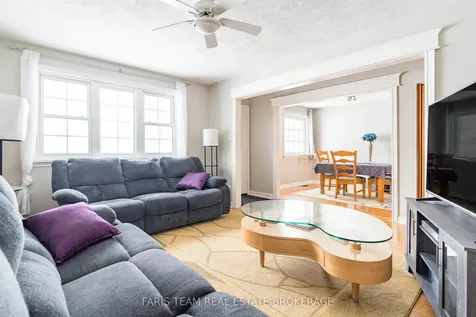 18 Newton Street Barrie ON L4M 3N3