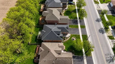 340 Livingstone Street W Barrie ON L4N 7C5