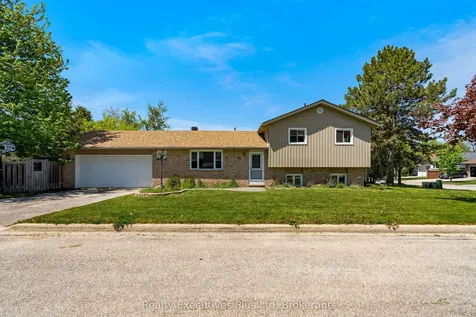 24 Mcconkey Place Barrie ON L4N 6H1