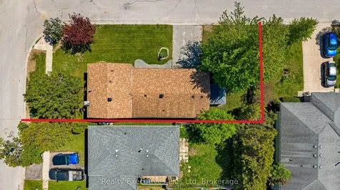 24 Mcconkey Place Barrie ON L4N 6H1