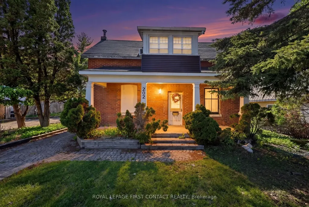 202 Bradford Street Barrie ON L4N 3B6