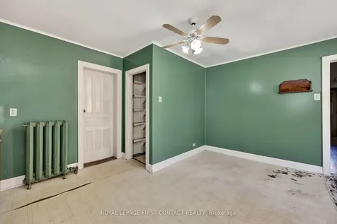 202 Bradford Street Barrie ON L4N 3B6
