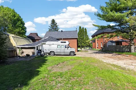 202 Bradford Street Barrie ON L4N 3B6