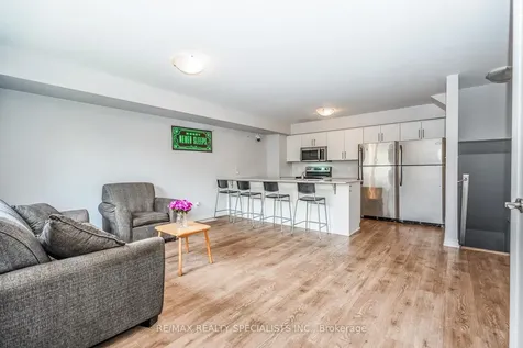 246 Penetanguishene Road Barrie ON L4M 7C2