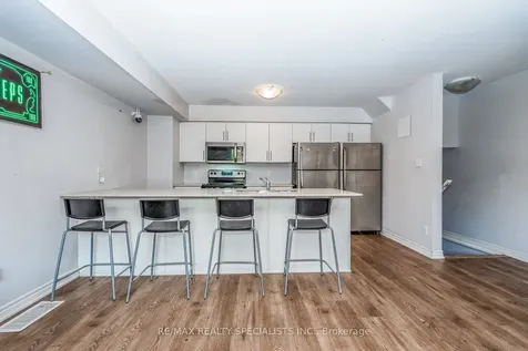 246 Penetanguishene Road Barrie ON L4M 7C2