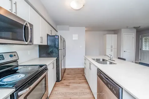 246 Penetanguishene Road Barrie ON L4M 7C2