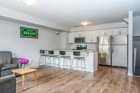 246 Penetanguishene Road Barrie ON L4M 7C2