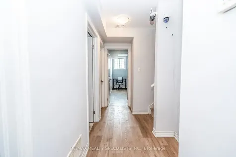 246 Penetanguishene Road Barrie ON L4M 7C2