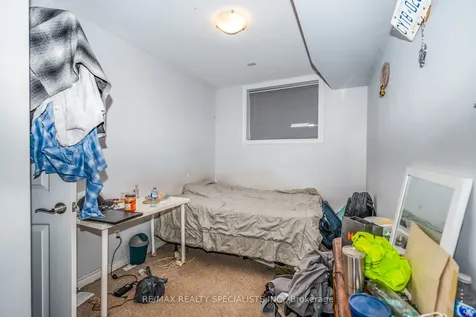 246 Penetanguishene Road Barrie ON L4M 7C2