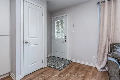 246 Penetanguishene Road Barrie ON L4M 7C2