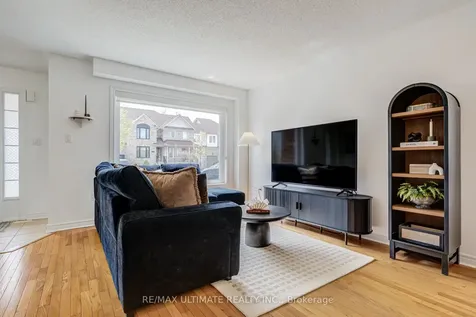 94 Thrushwood Drive Barrie ON L4N 0Z1