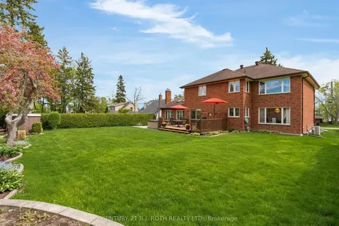 360 Codrington Street Barrie ON L4M 1T2