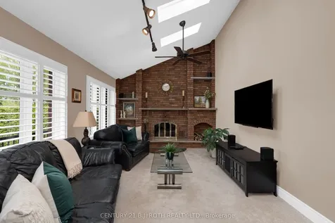 360 Codrington Street Barrie ON L4M 1T2