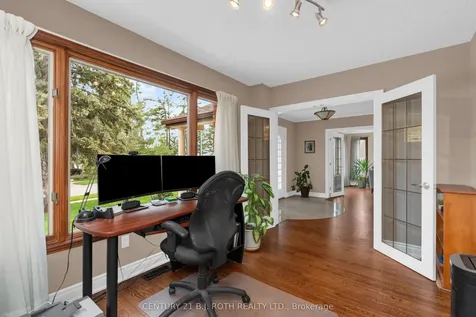 360 Codrington Street Barrie ON L4M 1T2