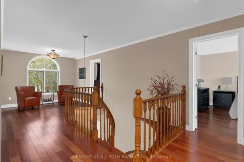 360 Codrington Street Barrie ON L4M 1T2