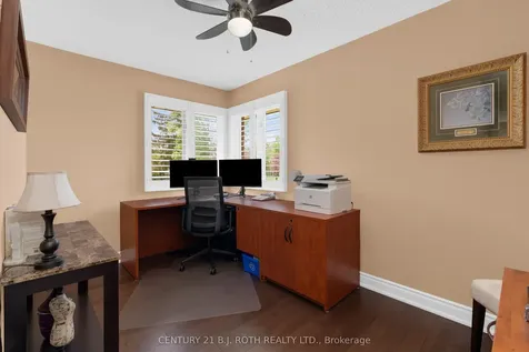360 Codrington Street Barrie ON L4M 1T2
