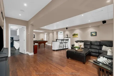 360 Codrington Street Barrie ON L4M 1T2