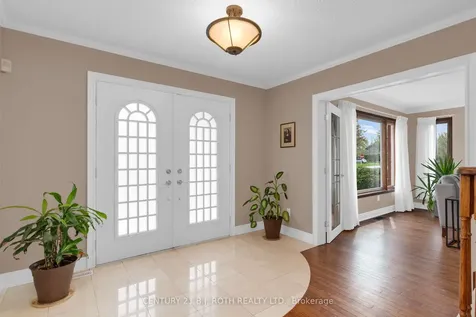 360 Codrington Street Barrie ON L4M 1T2