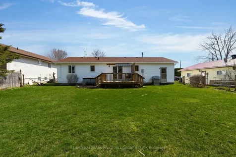 207 Clarence Street Clearview ON L0M 1S0