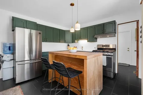 207 Clarence Street Clearview ON L0M 1S0