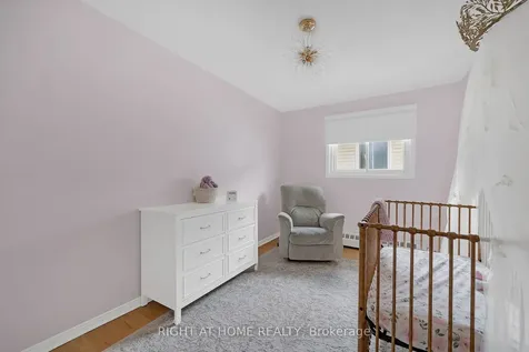 361 Hickling Trail Barrie ON L4M 6A4