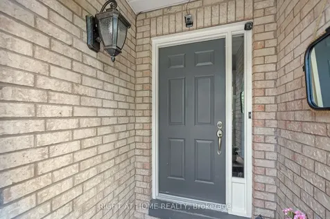361 Hickling Trail Barrie ON L4M 6A4