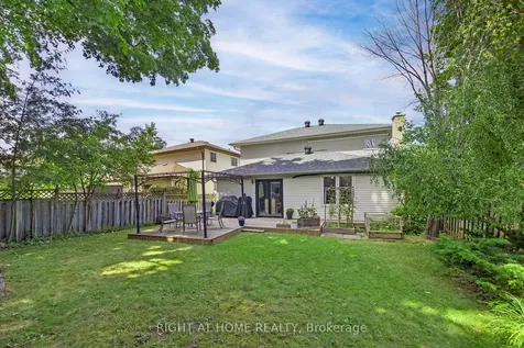 361 Hickling Trail Barrie ON L4M 6A4