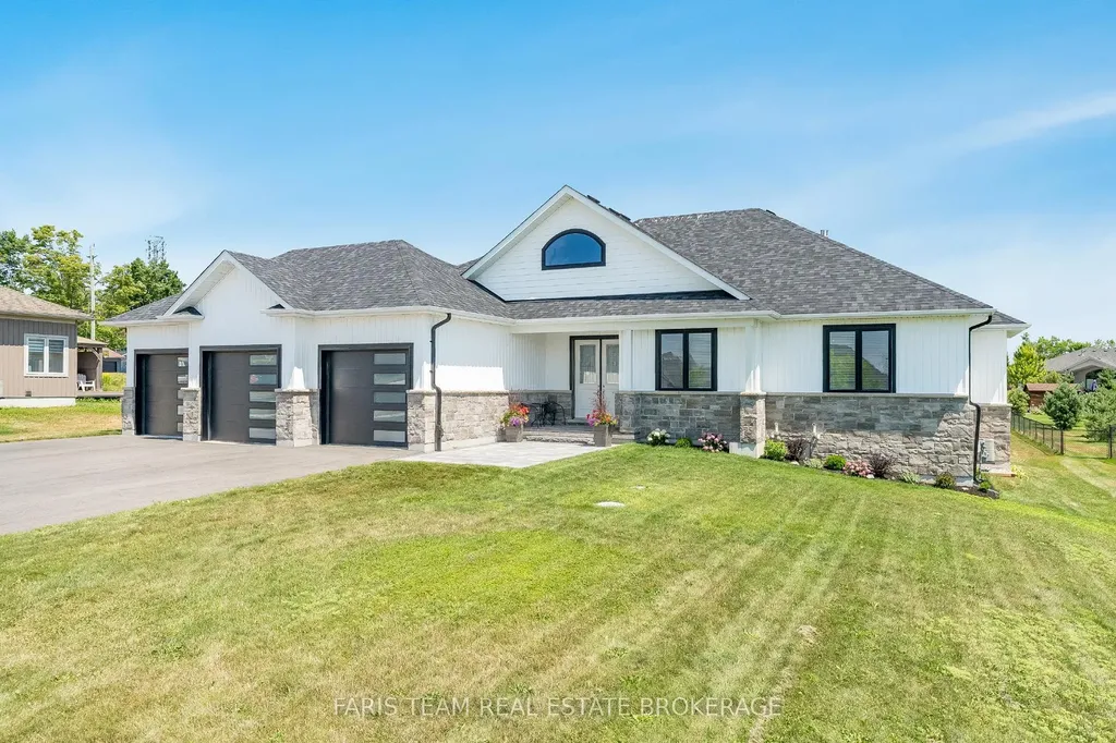 5 Breanna Boulevard Oro-medonte ON L3V 6H2