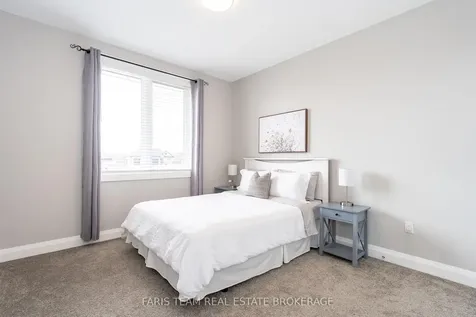 5 Breanna Boulevard Oro-medonte ON L3V 6H2