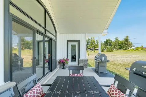 5 Breanna Boulevard Oro-medonte ON L3V 6H2