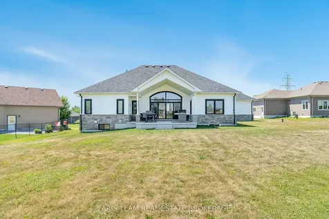 5 Breanna Boulevard Oro-medonte ON L3V 6H2