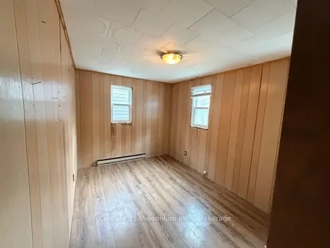 21 74th Street S Wasaga Beach ON L9Z 2G6