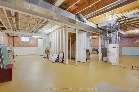 164 Livingstone Street W Barrie ON L4N 7J7