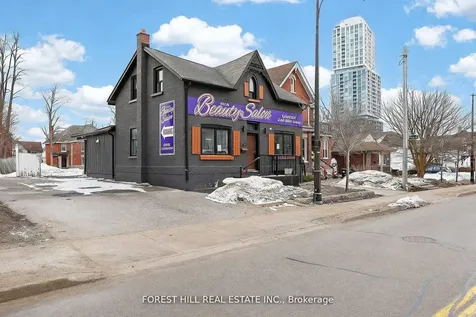 89 Toronto Street Barrie ON L4N 1V1