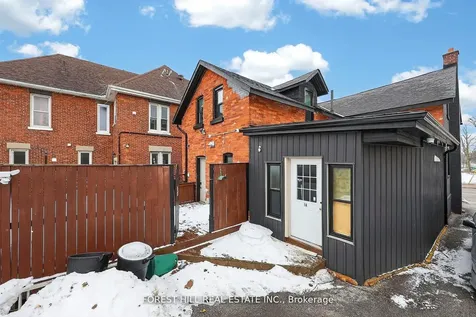 89 Toronto Street Barrie ON L4N 1V1