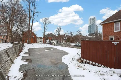 89 Toronto Street Barrie ON L4N 1V1