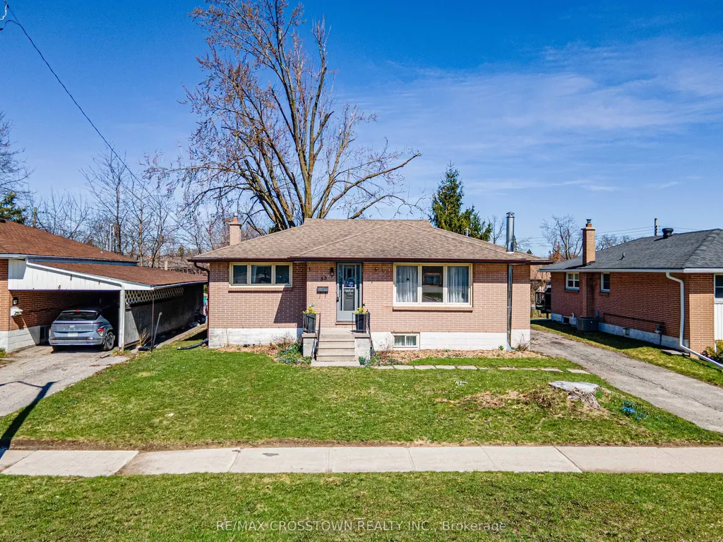 55 Davidson Street Barrie ON L4M 3S1