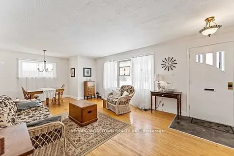 55 Davidson Street Barrie ON L4M 3S1