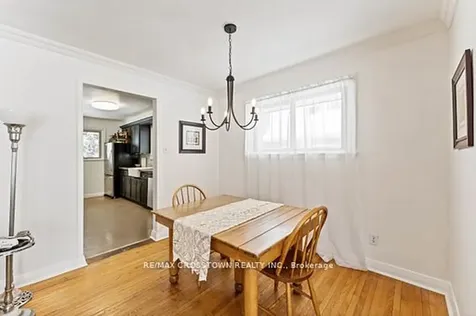 55 Davidson Street Barrie ON L4M 3S1